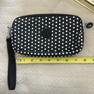 Black and White Polka Dot Wristlet